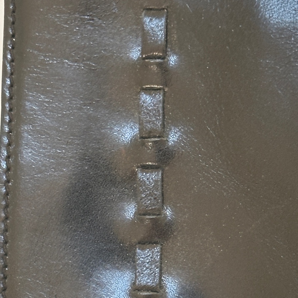 Kenneth Cole leather Black Clutch - Picture 3 of 8